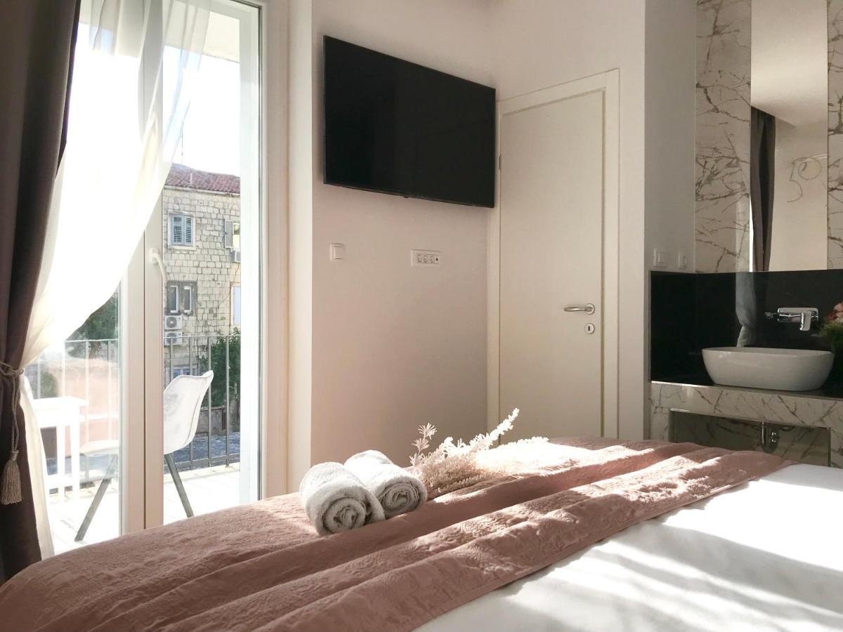 Antares Luxury Rooms Split Buitenkant foto